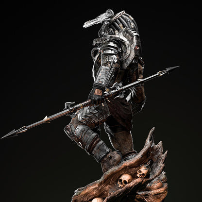 Interstellar Trophy Hunter Garage Kit - Galactic Predator Alien Statue 1:6 Scale - 3D Printed Sci-Fi Warrior Resin Figure