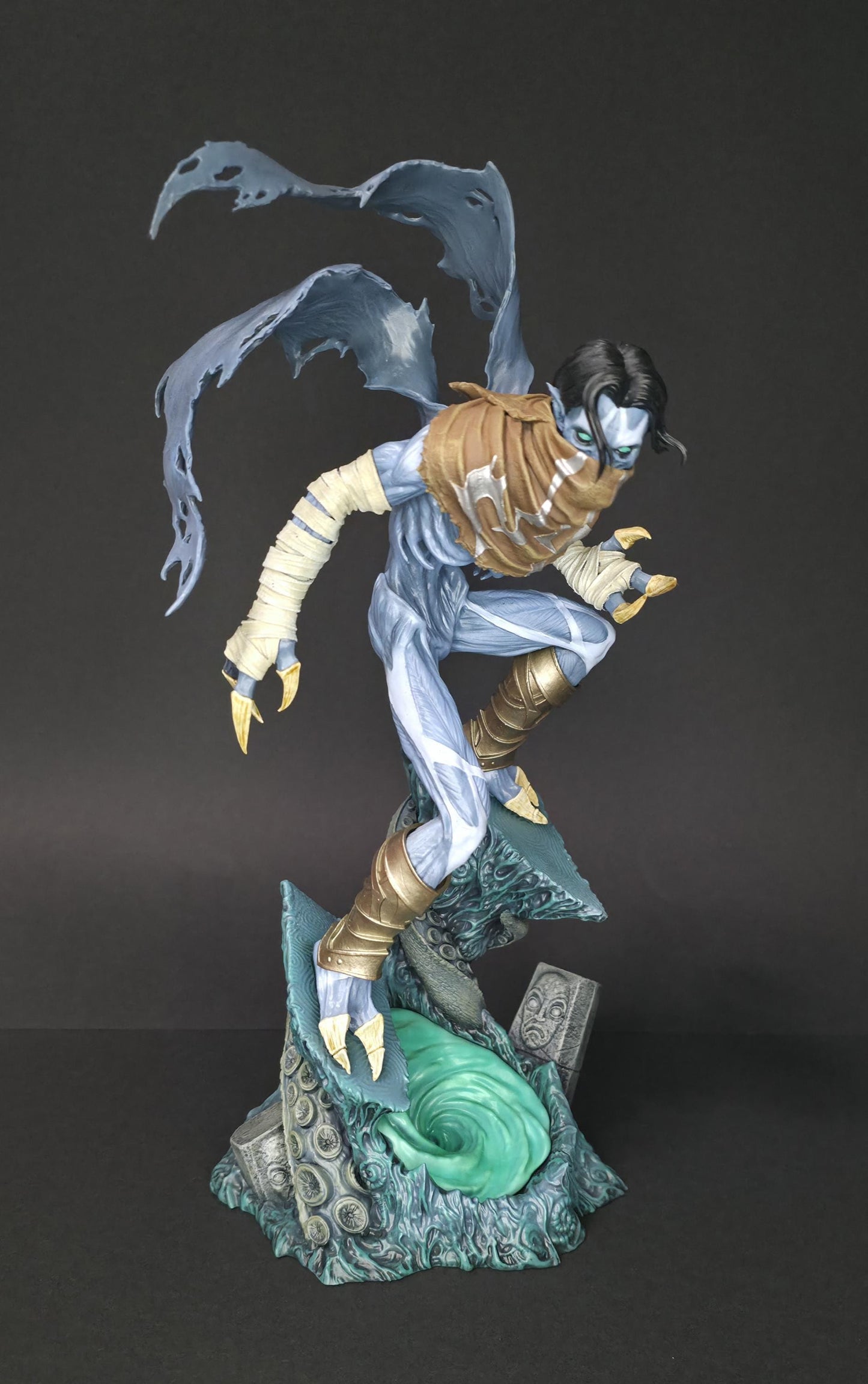 Vengeful Reaver Garage Kit | Soul Devouring Wraith in 1:9, 1:8 & 1:6 Scale | 3D Printed Vampire Resin Figure