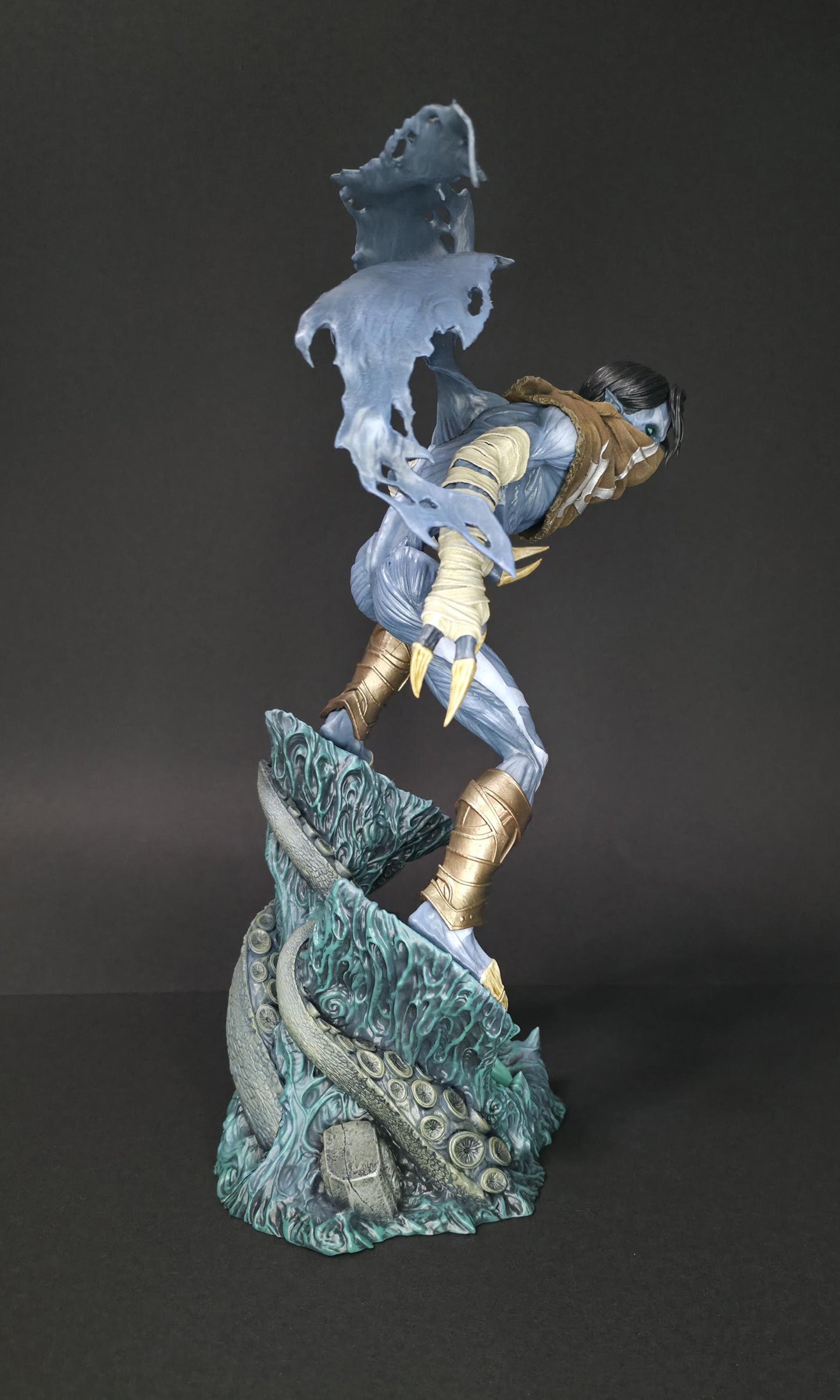 Vengeful Reaver Garage Kit | Soul Devouring Wraith in 1:9, 1:8 & 1:6 Scale | 3D Printed Vampire Resin Figure